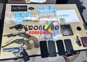 Homem de 26 anos morre após atirar contra a PM durante operação em Espigão d’Oeste e três são presos por associação criminosa e tráfico